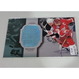 98-99 SPx FINITE LIMITED Card #30 STEVE YZERMAN DETROIT RED WINGS 812/9500